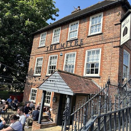The Mitre Inn ناريسبورو المظهر الخارجي الصورة