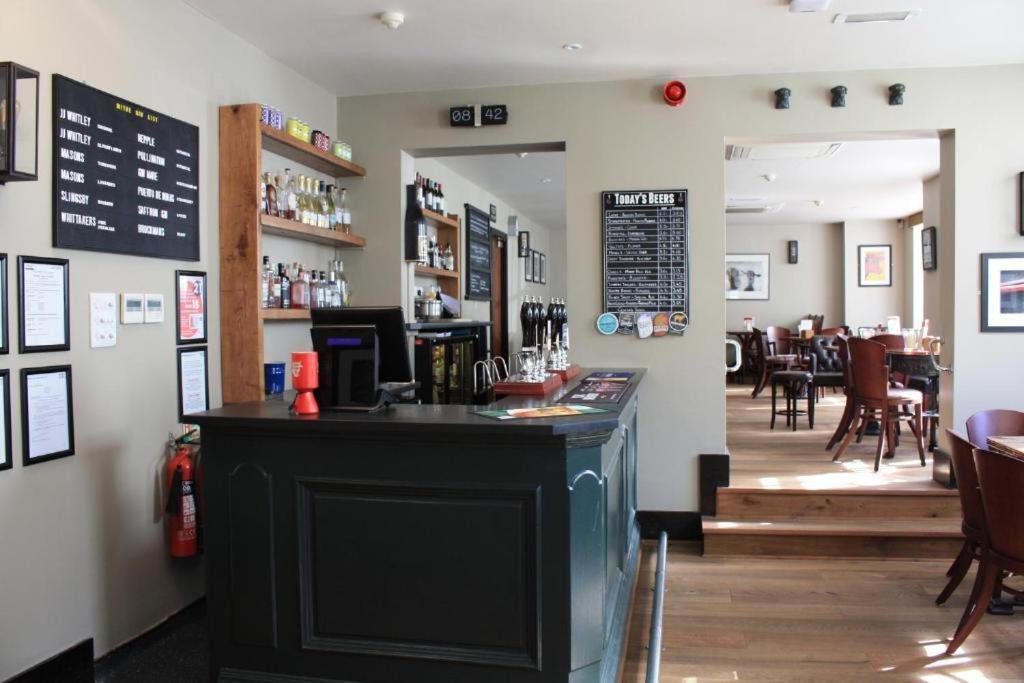 The Mitre Inn ناريسبورو المظهر الخارجي الصورة