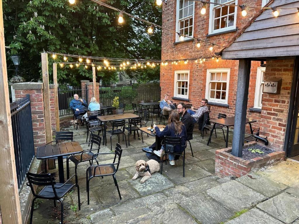 The Mitre Inn ناريسبورو المظهر الخارجي الصورة