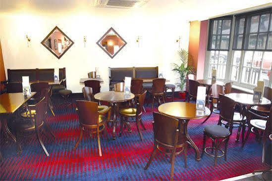 The Mitre Inn ناريسبورو المظهر الخارجي الصورة